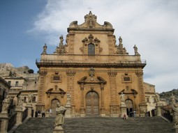 Cattedrale san Pietro Modica.jpg